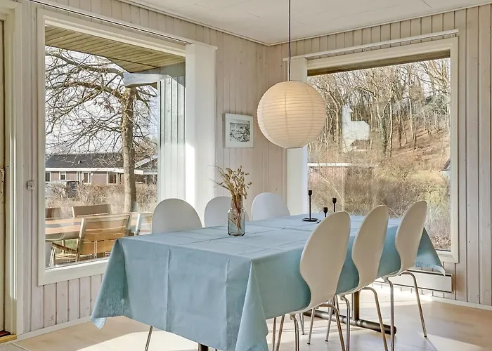 Kalle - 400m From The Sea By Interhome